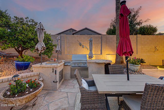 2547 E AMBER RIDGE Way, Phoenix, AZ 85048