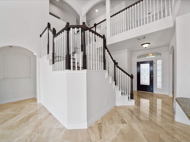 5611 Horseshoe Falls, Missouri City, TX 77459