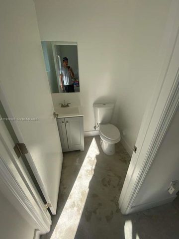 6233 NW 20th Ave B, Miami, FL 33147