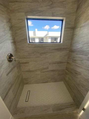 6233 NW 20th Ave B, Miami, FL 33147