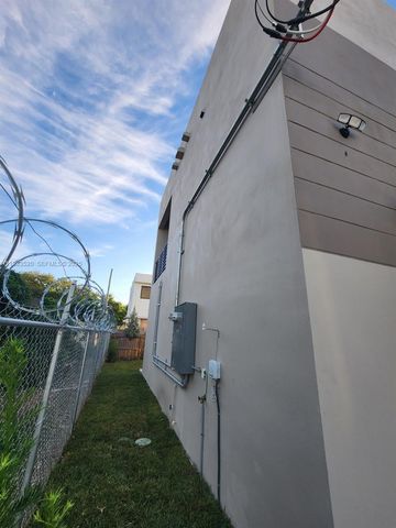 6233 NW 20th Ave B, Miami, FL 33147