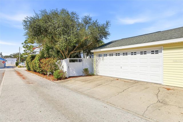 427-429 GRANT STREET, Dunedin, FL 34698