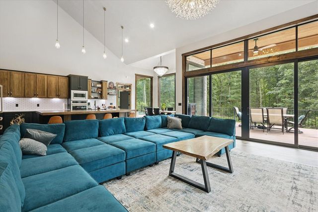 23861 Almy Road, Howard City, MI 49329