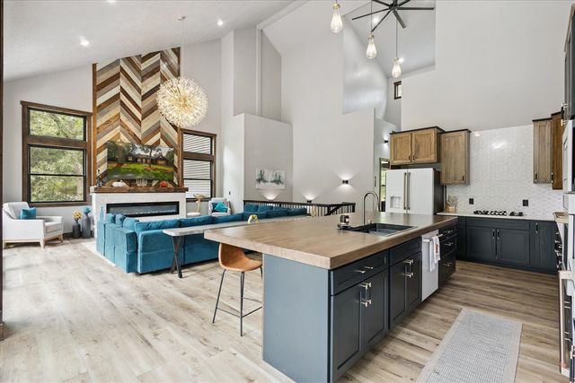 23861 Almy Road, Howard City, MI 49329