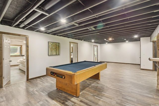 23861 Almy Road, Howard City, MI 49329