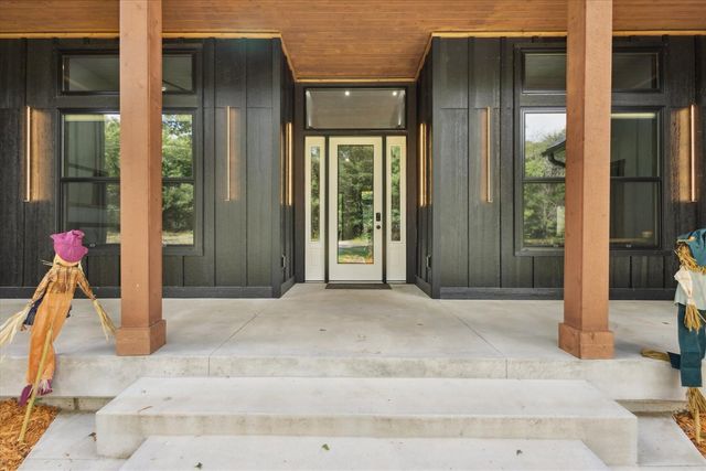 23861 Almy Road, Howard City, MI 49329