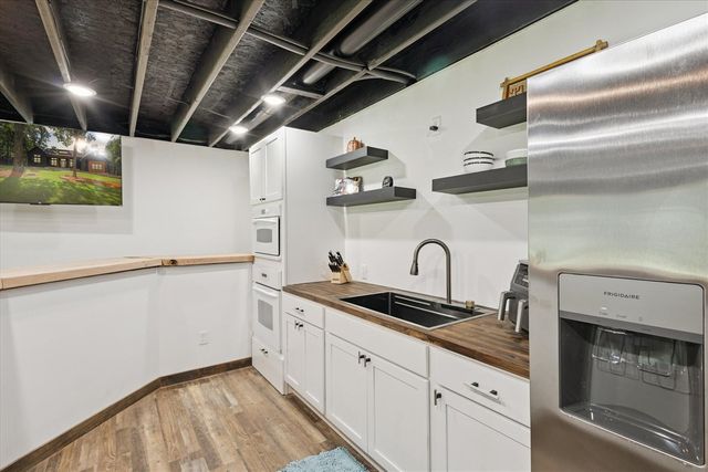 23861 Almy Road, Howard City, MI 49329