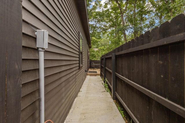 23861 Almy Road, Howard City, MI 49329