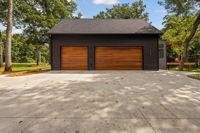 23861 Almy Road, Howard City, MI 49329