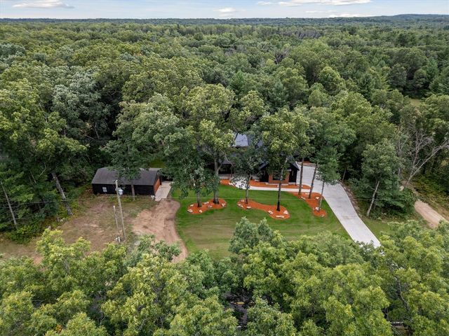 23861 Almy Road, Howard City, MI 49329