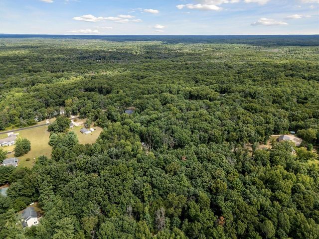 23861 Almy Road, Howard City, MI 49329