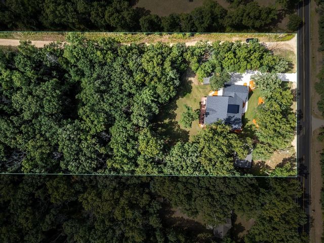 23861 Almy Road, Howard City, MI 49329