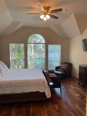 18 Teak Mill Place, The Woodlands, TX 77382