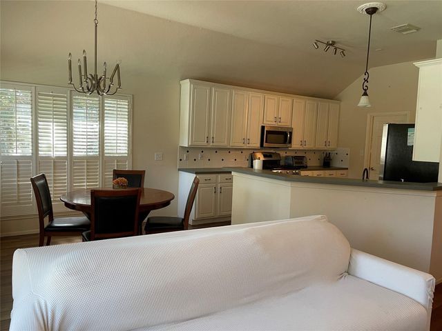 18 Teak Mill Place, The Woodlands, TX 77382