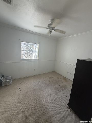 616 fern meadow, Universal City, TX 78148