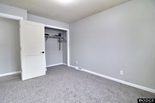 1620 E 2nd Street, Fremont, NE 68025