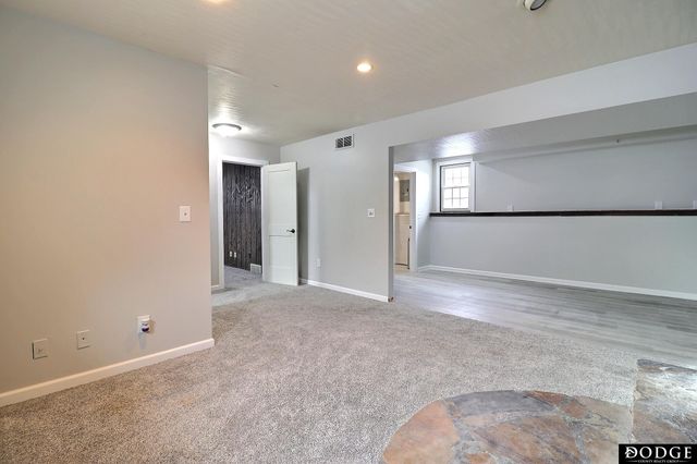 1620 E 2nd Street, Fremont, NE 68025