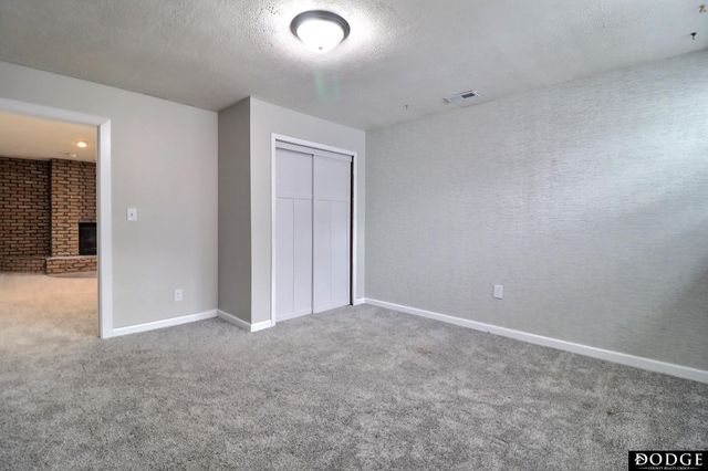 1620 E 2nd Street, Fremont, NE 68025