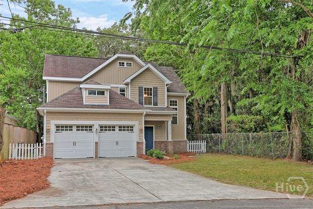 3213 Russell Street, Thunderbolt, GA 31404