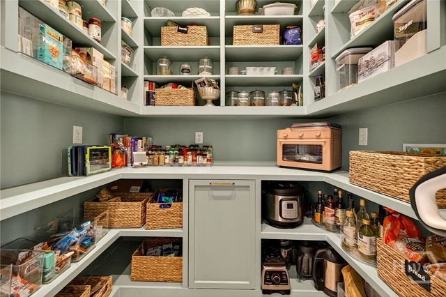 112 Modena Island Drive, Savannah, GA 31411