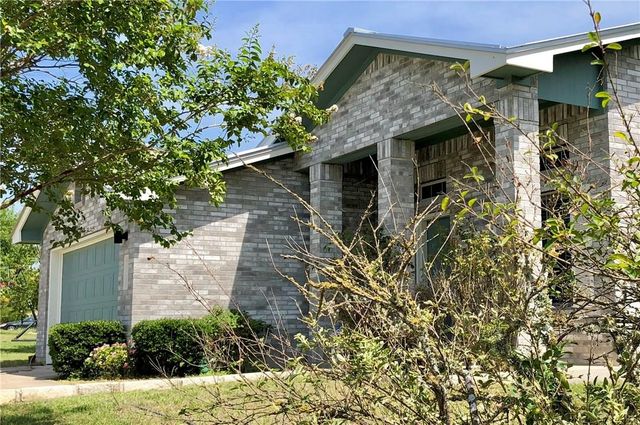 121 Ansleys WAY, Kyle, TX 78640