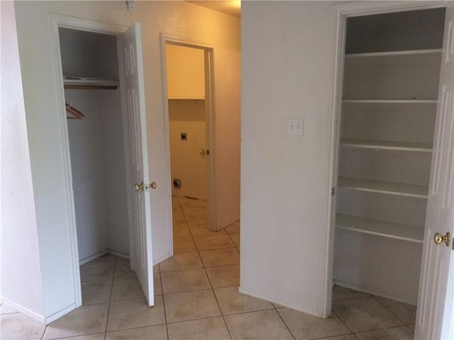 121 Ansleys WAY, Kyle, TX 78640