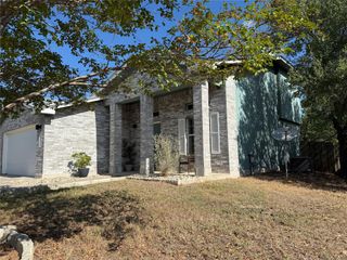 121 Ansleys WAY, Kyle, TX 78640