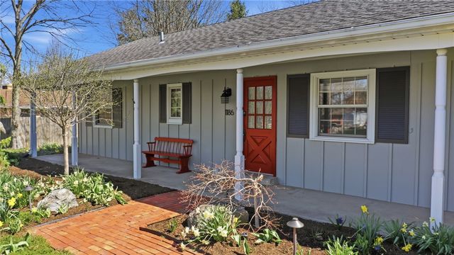 1186 Tralee Trail, Beavercreek, OH 45430