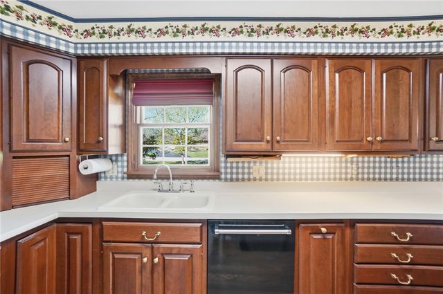 1186 Tralee Trail, Beavercreek, OH 45430