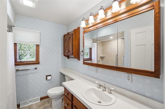 1186 Tralee Trail, Beavercreek, OH 45430