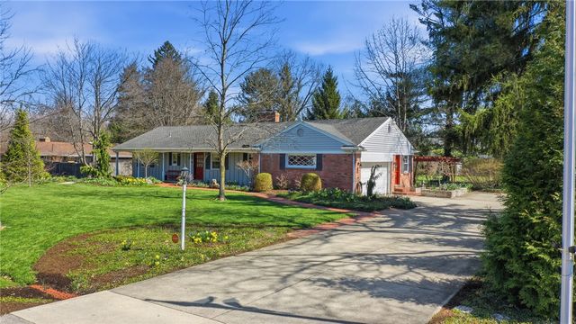 1186 Tralee Trail, Beavercreek, OH 45430