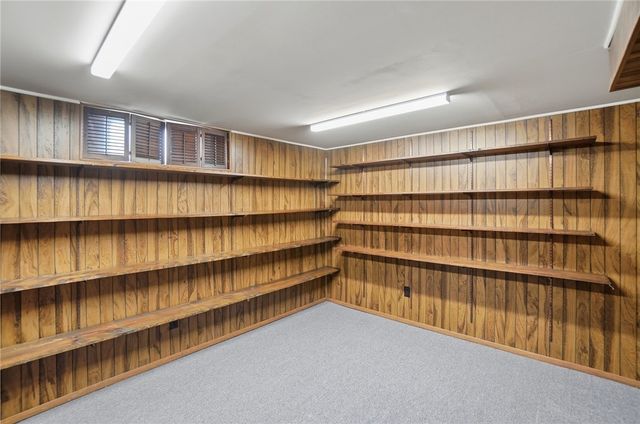 1186 Tralee Trail, Beavercreek, OH 45430