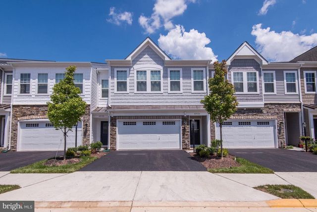42524 BENFOLD SQ, Brambleton, VA 20148