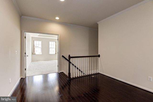 42524 BENFOLD SQ, Brambleton, VA 20148