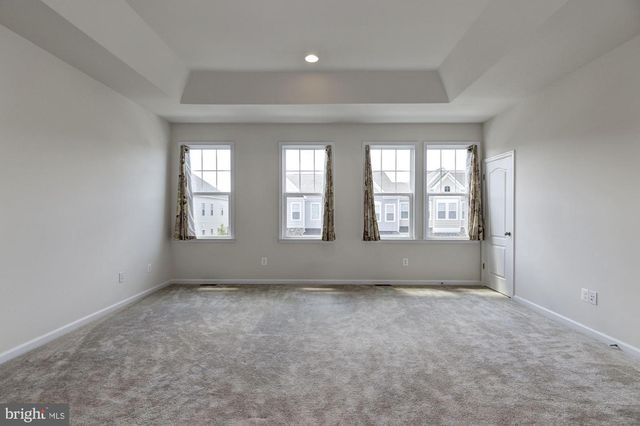 42524 BENFOLD SQ, Brambleton, VA 20148