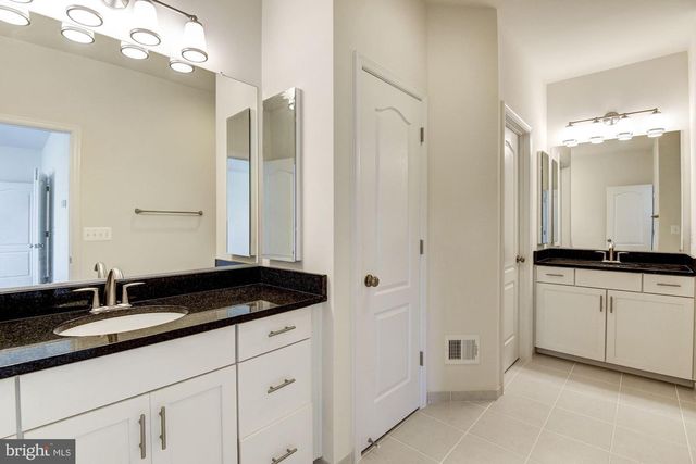 42524 BENFOLD SQ, Brambleton, VA 20148