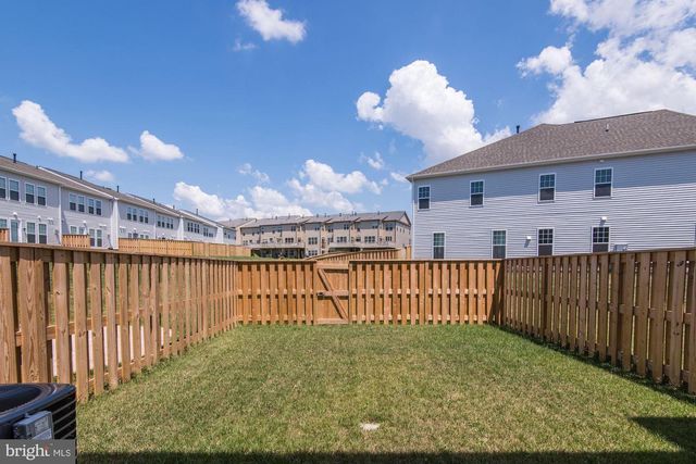 42524 BENFOLD SQ, Brambleton, VA 20148