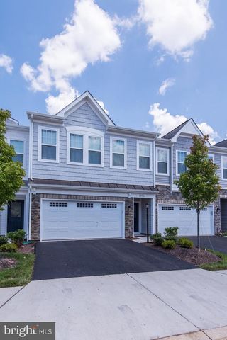 42524 BENFOLD SQ, Brambleton, VA 20148