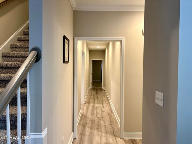 109 E Elderberry St, Oak Ridge, TN 37830