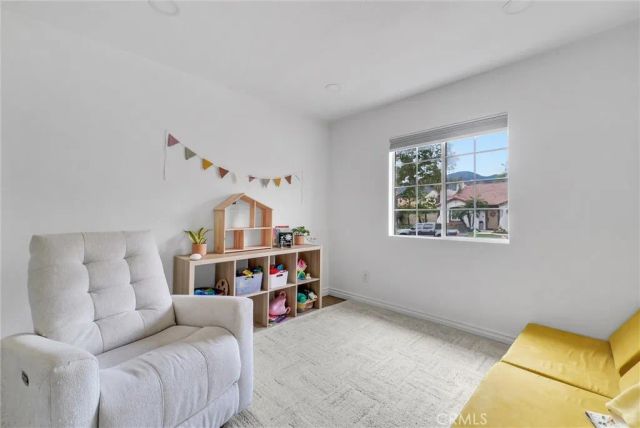 175 Paperbirch Circle, Corona, CA 92881
