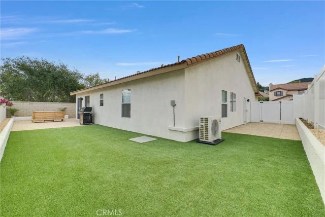 175 Paperbirch Circle, Corona, CA 92881