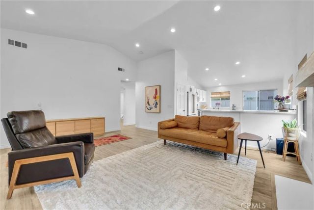 175 Paperbirch Circle, Corona, CA 92881
