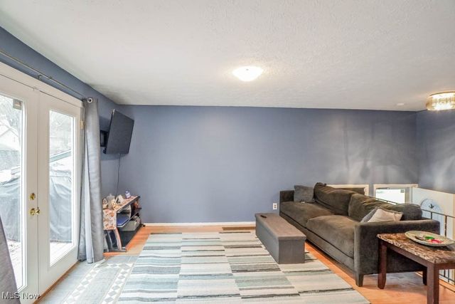 5648 Hill Run Circle NW, Massillon, OH 44646