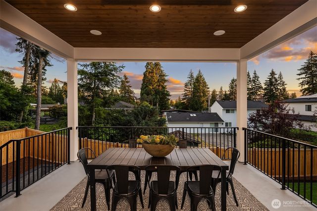 16039 NE 3rd Street, Bellevue, WA 98008