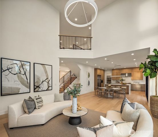 16039 NE 3rd Street, Bellevue, WA 98008