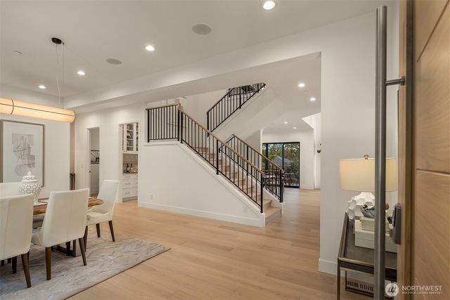 16039 NE 3rd Street, Bellevue, WA 98008