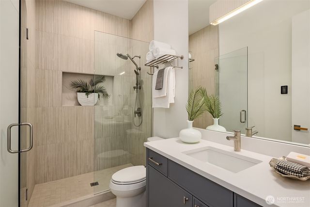 16039 NE 3rd Street, Bellevue, WA 98008