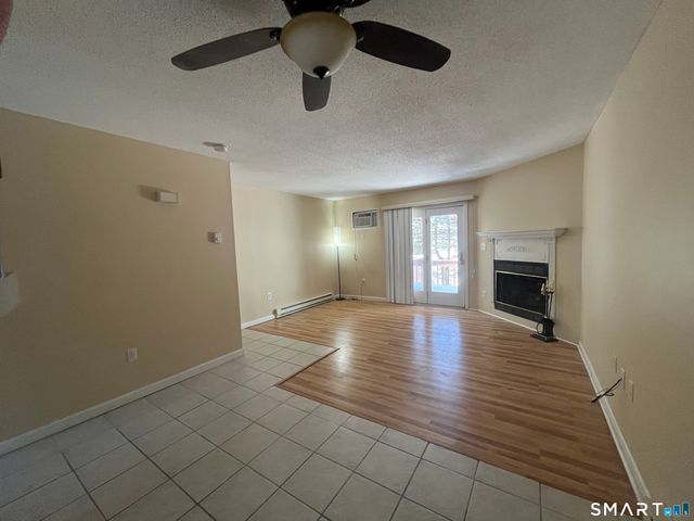 50 Pierce Street APT 24, Plainville, CT 06062