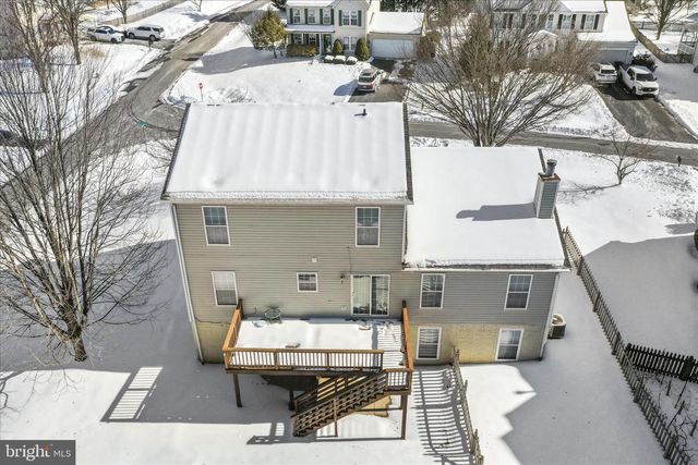 10 SHOAL CREEK CT, Martinsburg, WV 25405