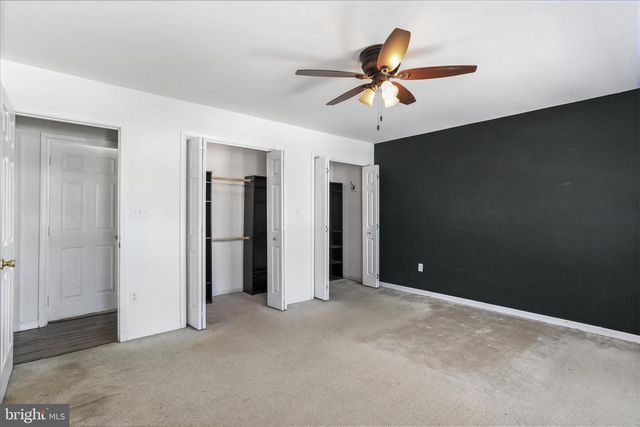 10 SHOAL CREEK CT, Martinsburg, WV 25405